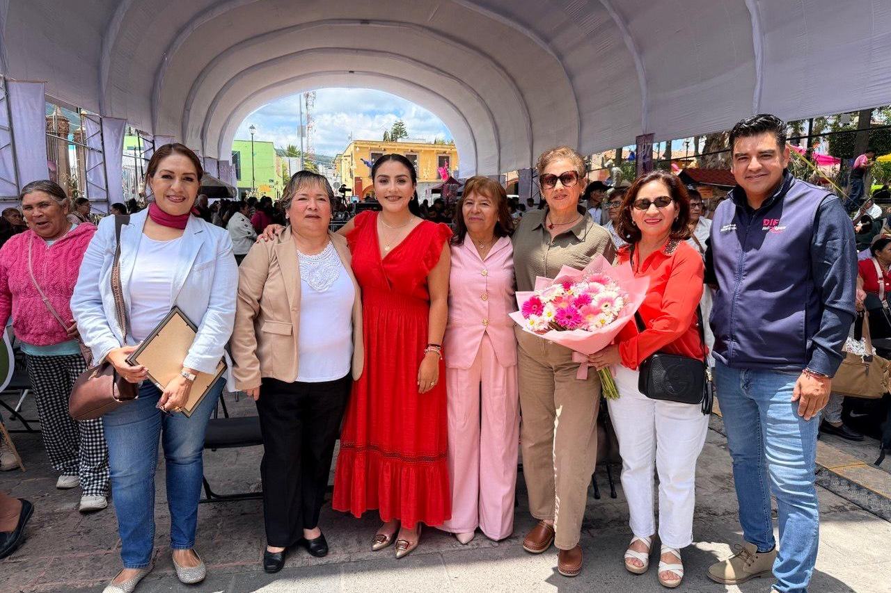 Entrega de reconocimientos en el DIF Huimilpan